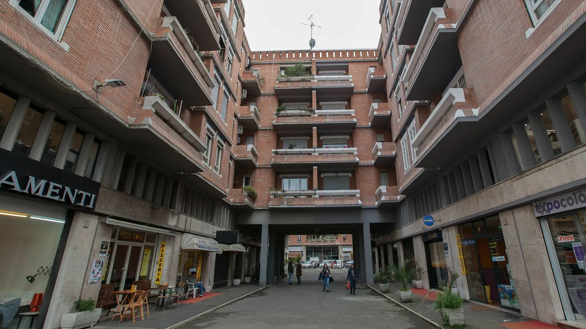 B&B Momenti Romani 2*, Roma Italia