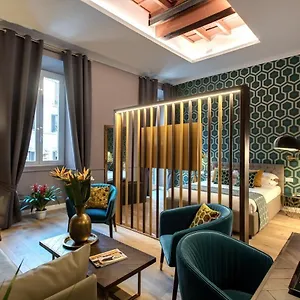 Hotel Tree Charme Parliament Boutique, Roma